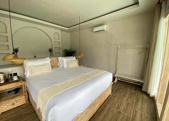 Cinze And Hot Spring Hotel Kubupenlokan